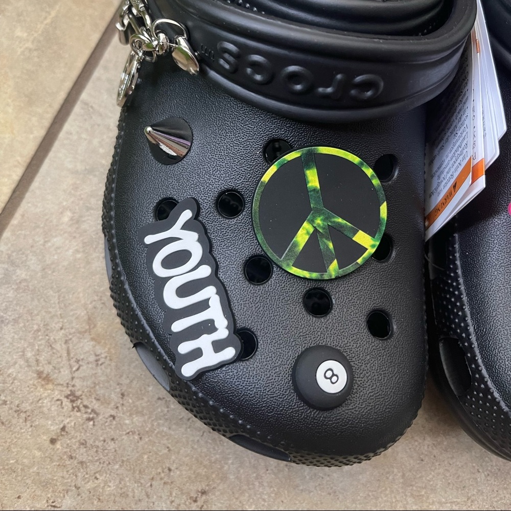 New exclusive limited peace crocs M5/W7 - Picture 5 of 11